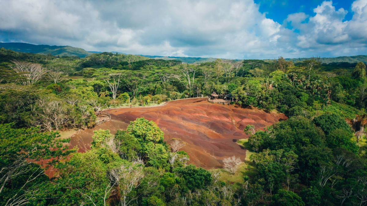 The Seven Colored Lands of Chamarel