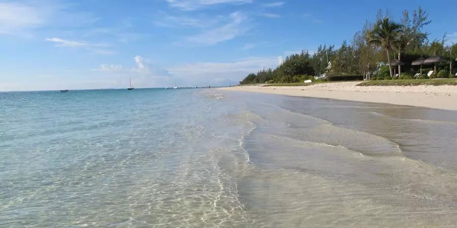 Pointe d’Esny Beach